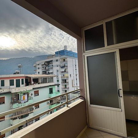 Blehami_Entire_Apartment เบราท ภายนอก รูปภาพ