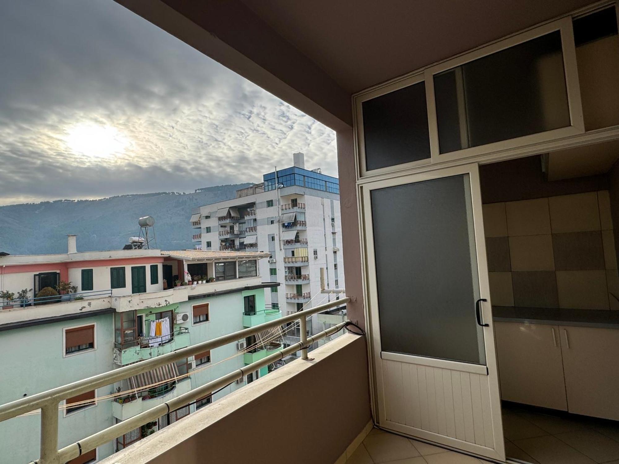 Blehami_Entire_Apartment เบราท ภายนอก รูปภาพ